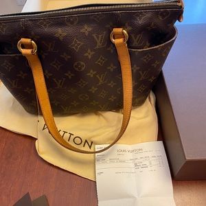 Louis Vuitton Totally Pm monogram purse